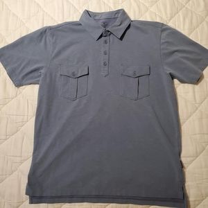 Double breast pocket Patagonia polo shirt, great for outdoors!!